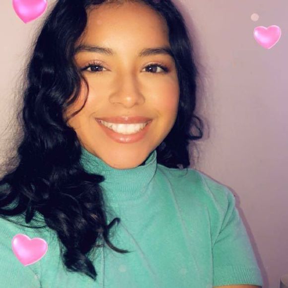 Poshmark profile picture for @complicate